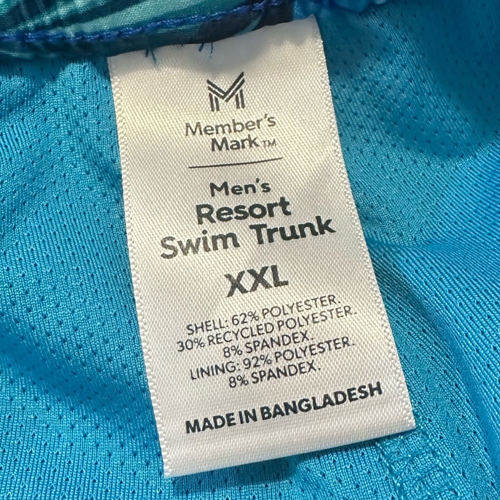 Member’s Mark Flamingo Print Swim Trunks XXL - Picture 3 of 5